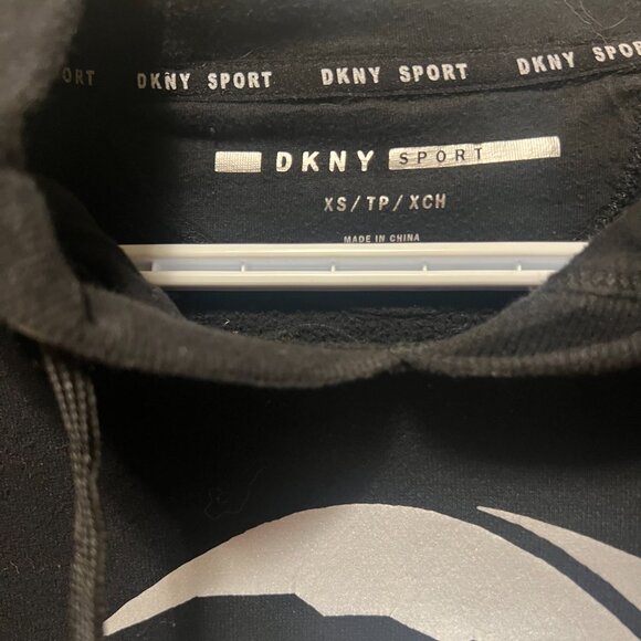 Raptors cropped hoodie - Picture 2 of 4